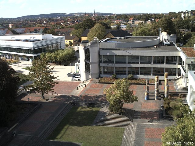 Foto der Webcam: Verwaltungsgeb&auml;ude, Innenhof mit Audimax, H&ouml;rsaal-Geb&auml;ude 1
