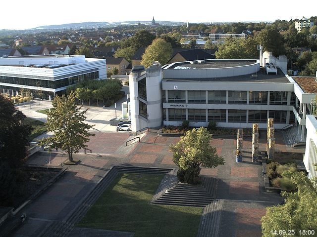 Foto der Webcam: Verwaltungsgeb&auml;ude, Innenhof mit Audimax, H&ouml;rsaal-Geb&auml;ude 1