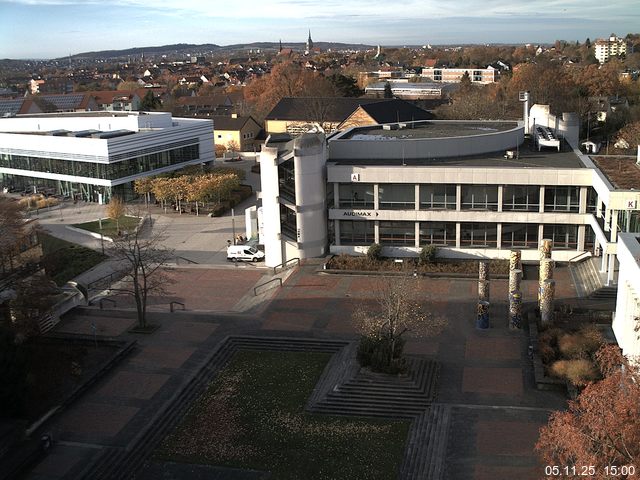 Foto der Webcam: Verwaltungsgeb&auml;ude, Innenhof mit Audimax, H&ouml;rsaal-Geb&auml;ude 1
