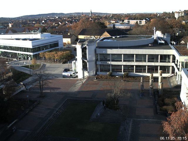 Foto der Webcam: Verwaltungsgeb&auml;ude, Innenhof mit Audimax, H&ouml;rsaal-Geb&auml;ude 1