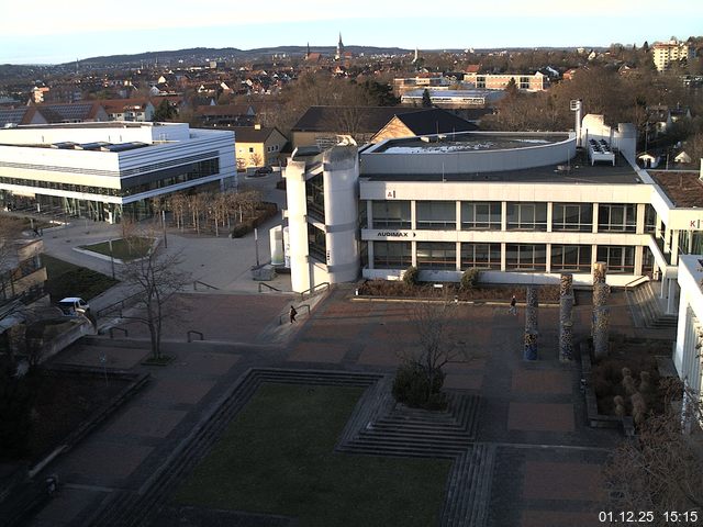 Foto der Webcam: Verwaltungsgeb&auml;ude, Innenhof mit Audimax, H&ouml;rsaal-Geb&auml;ude 1