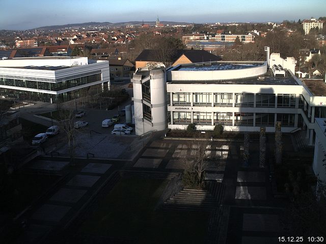 Foto der Webcam: Verwaltungsgeb&auml;ude, Innenhof mit Audimax, H&ouml;rsaal-Geb&auml;ude 1