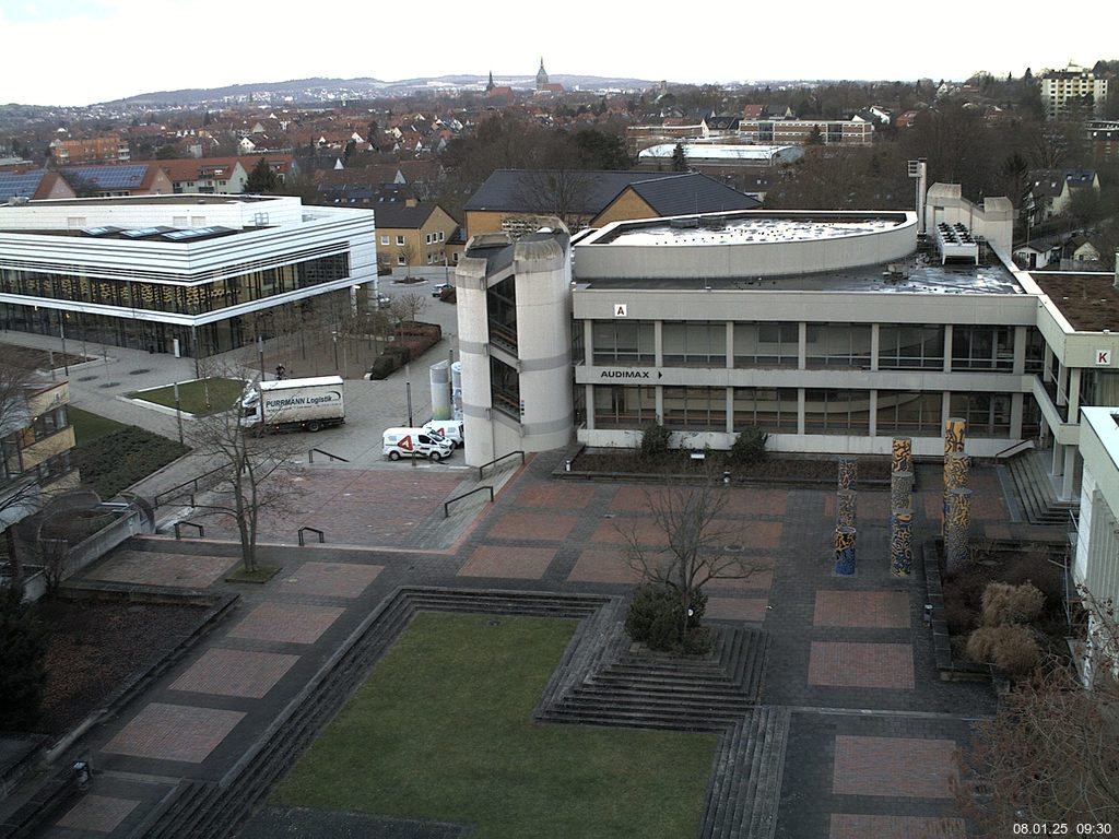 Foto der Webcam: Verwaltungsgeb&auml;ude, Innenhof mit Audimax, H&ouml;rsaal-Geb&auml;ude 1