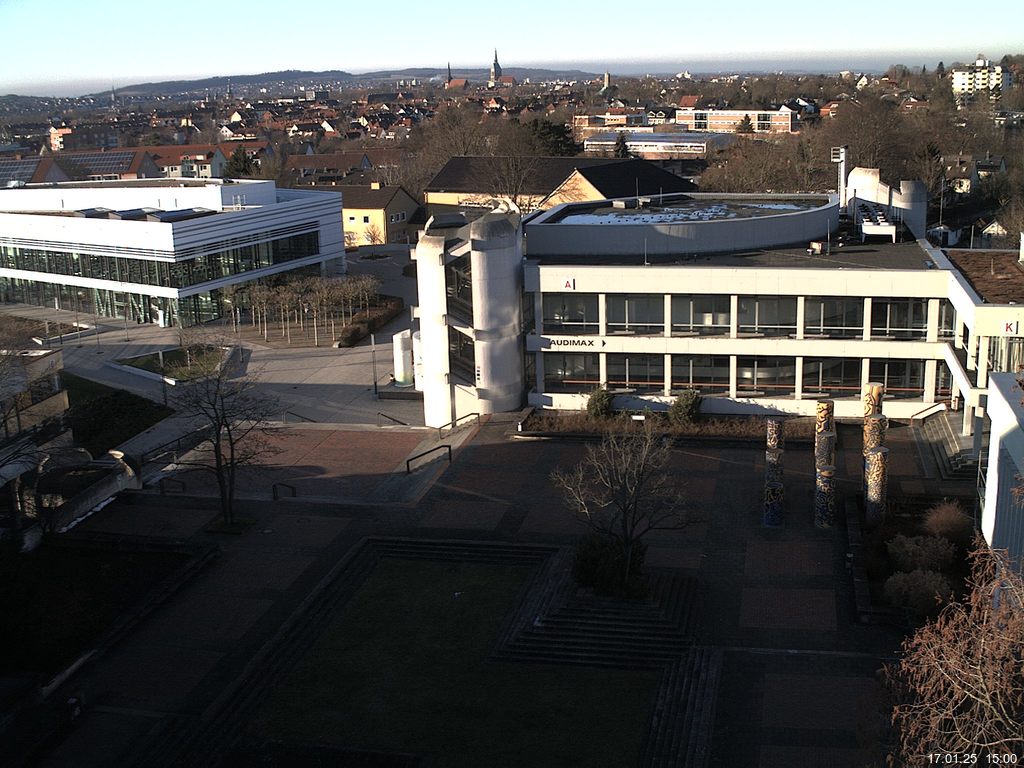Foto der Webcam: Verwaltungsgeb&auml;ude, Innenhof mit Audimax, H&ouml;rsaal-Geb&auml;ude 1