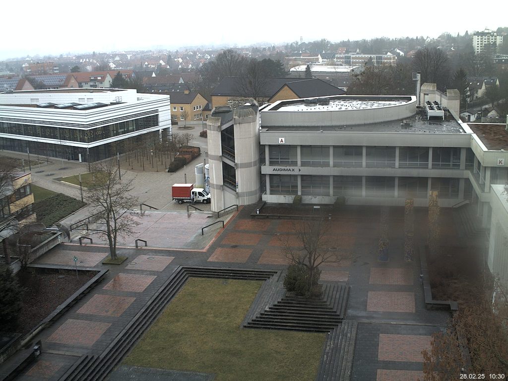 Foto der Webcam: Verwaltungsgeb&auml;ude, Innenhof mit Audimax, H&ouml;rsaal-Geb&auml;ude 1