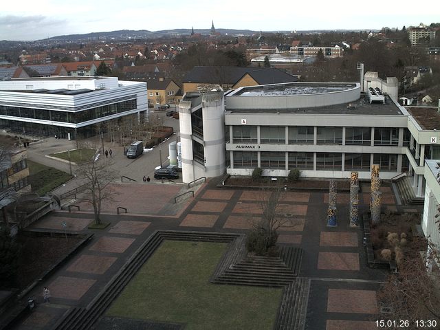 Foto der Webcam: Verwaltungsgeb&auml;ude, Innenhof mit Audimax, H&ouml;rsaal-Geb&auml;ude 1