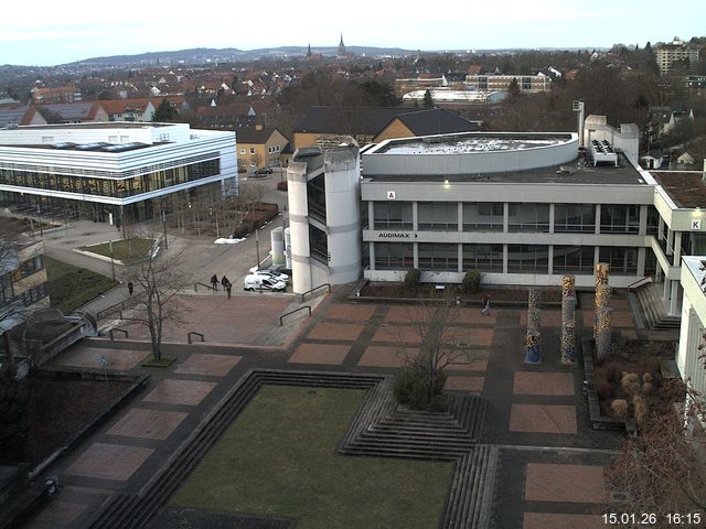 Foto der Webcam: Verwaltungsgeb&auml;ude, Innenhof mit Audimax, H&ouml;rsaal-Geb&auml;ude 1