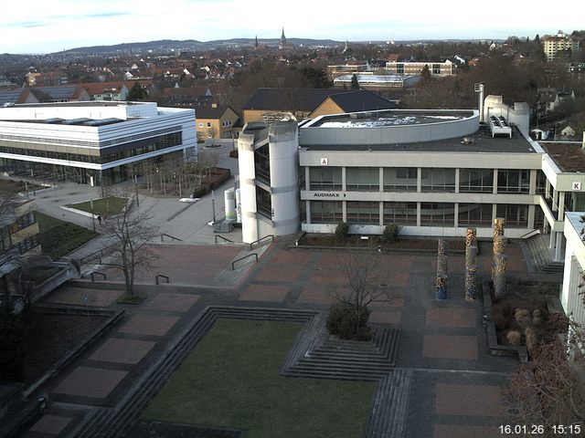 Foto der Webcam: Verwaltungsgeb&auml;ude, Innenhof mit Audimax, H&ouml;rsaal-Geb&auml;ude 1