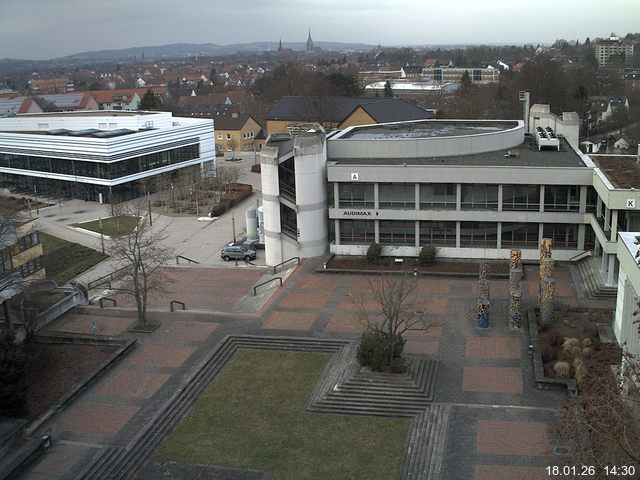 Foto der Webcam: Verwaltungsgeb&auml;ude, Innenhof mit Audimax, H&ouml;rsaal-Geb&auml;ude 1