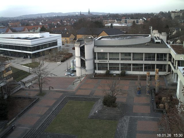 Foto der Webcam: Verwaltungsgeb&auml;ude, Innenhof mit Audimax, H&ouml;rsaal-Geb&auml;ude 1