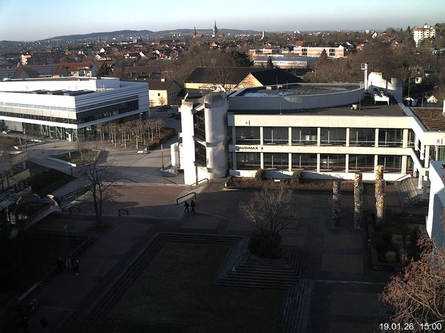 Foto der Webcam: Verwaltungsgeb&auml;ude, Innenhof mit Audimax, H&ouml;rsaal-Geb&auml;ude 1