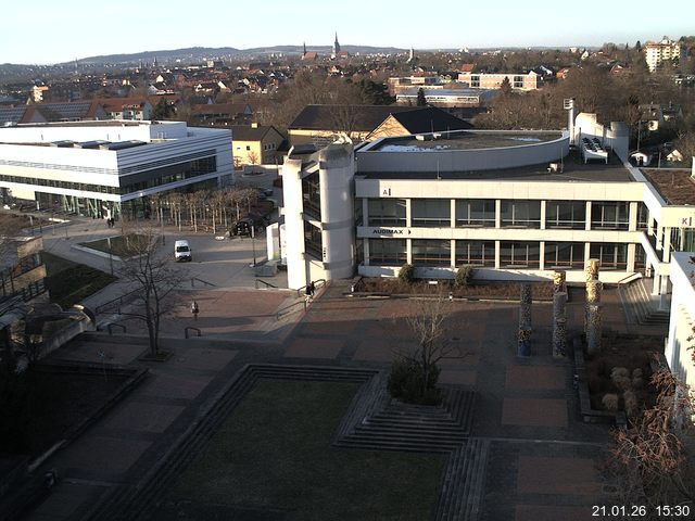 Foto der Webcam: Verwaltungsgeb&auml;ude, Innenhof mit Audimax, H&ouml;rsaal-Geb&auml;ude 1