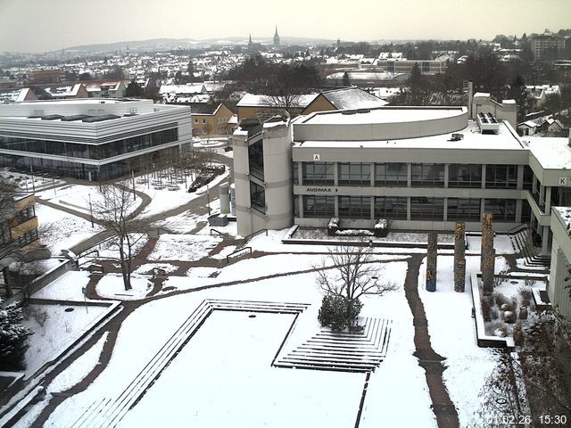 Foto der Webcam: Verwaltungsgeb&auml;ude, Innenhof mit Audimax, H&ouml;rsaal-Geb&auml;ude 1