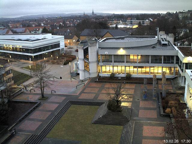 Foto der Webcam: Verwaltungsgeb&auml;ude, Innenhof mit Audimax, H&ouml;rsaal-Geb&auml;ude 1