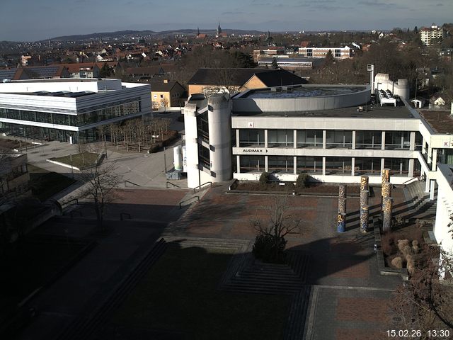 Foto der Webcam: Verwaltungsgeb&auml;ude, Innenhof mit Audimax, H&ouml;rsaal-Geb&auml;ude 1