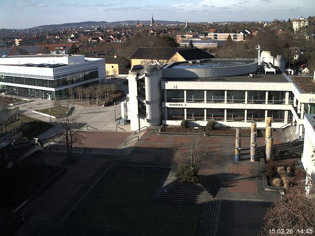Foto der Webcam: Verwaltungsgeb&auml;ude, Innenhof mit Audimax, H&ouml;rsaal-Geb&auml;ude 1