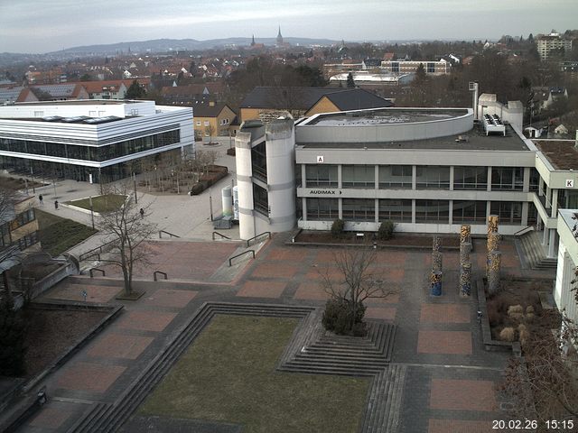 Foto der Webcam: Verwaltungsgeb&auml;ude, Innenhof mit Audimax, H&ouml;rsaal-Geb&auml;ude 1