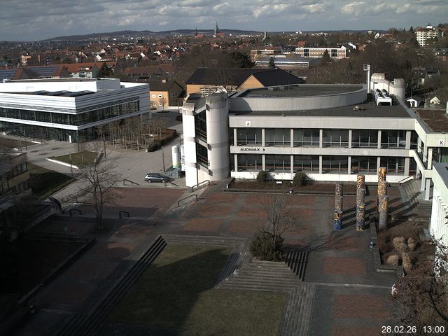 Foto der Webcam: Verwaltungsgeb&auml;ude, Innenhof mit Audimax, H&ouml;rsaal-Geb&auml;ude 1