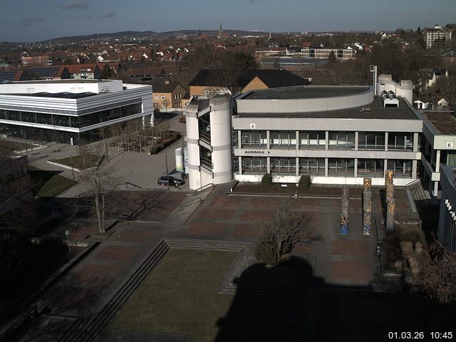 Foto der Webcam: Verwaltungsgeb&auml;ude, Innenhof mit Audimax, H&ouml;rsaal-Geb&auml;ude 1
