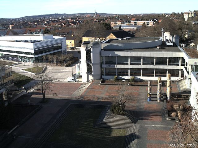 Foto der Webcam: Verwaltungsgeb&auml;ude, Innenhof mit Audimax, H&ouml;rsaal-Geb&auml;ude 1