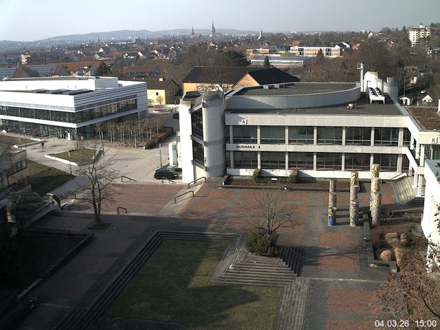 Foto der Webcam: Verwaltungsgeb&auml;ude, Innenhof mit Audimax, H&ouml;rsaal-Geb&auml;ude 1