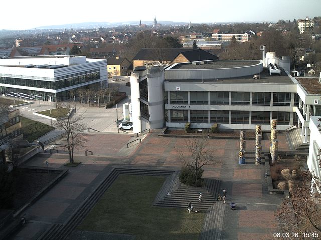 Foto der Webcam: Verwaltungsgeb&auml;ude, Innenhof mit Audimax, H&ouml;rsaal-Geb&auml;ude 1