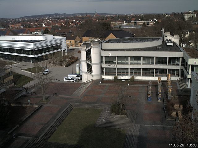 Foto der Webcam: Verwaltungsgeb&auml;ude, Innenhof mit Audimax, H&ouml;rsaal-Geb&auml;ude 1