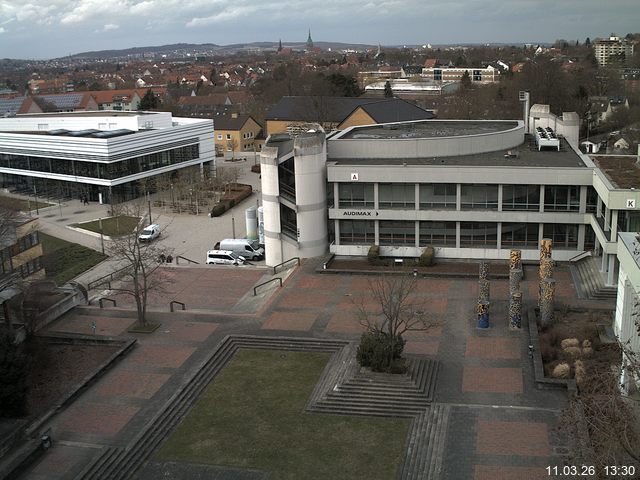 Foto der Webcam: Verwaltungsgeb&auml;ude, Innenhof mit Audimax, H&ouml;rsaal-Geb&auml;ude 1