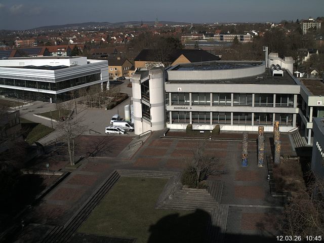 Foto der Webcam: Verwaltungsgeb&auml;ude, Innenhof mit Audimax, H&ouml;rsaal-Geb&auml;ude 1