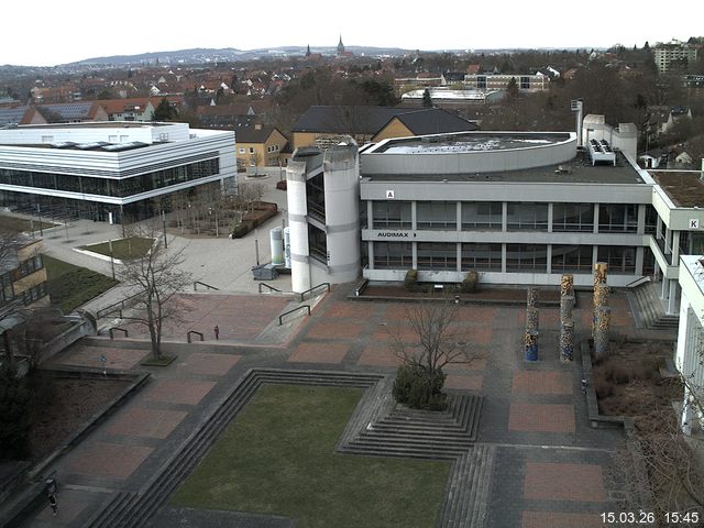 Foto der Webcam: Verwaltungsgeb&auml;ude, Innenhof mit Audimax, H&ouml;rsaal-Geb&auml;ude 1