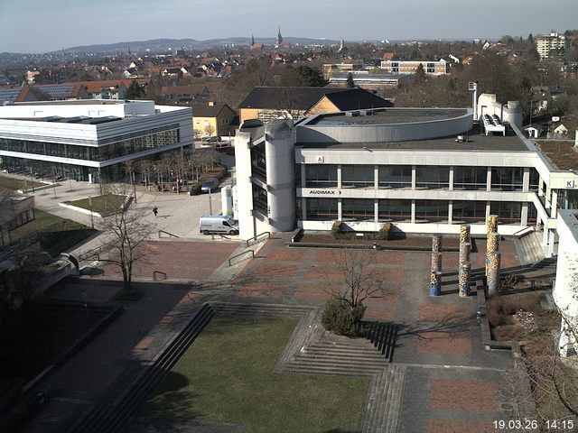 Foto der Webcam: Verwaltungsgeb&auml;ude, Innenhof mit Audimax, H&ouml;rsaal-Geb&auml;ude 1