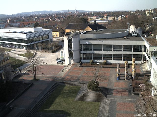 Foto der Webcam: Verwaltungsgeb&auml;ude, Innenhof mit Audimax, H&ouml;rsaal-Geb&auml;ude 1