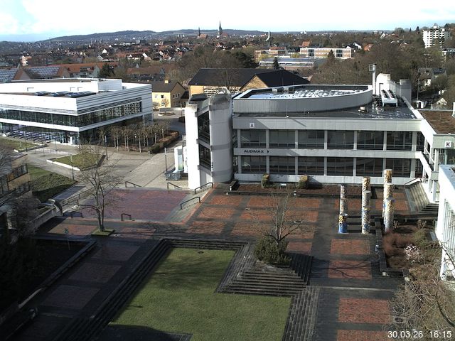 Foto der Webcam: Verwaltungsgeb&auml;ude, Innenhof mit Audimax, H&ouml;rsaal-Geb&auml;ude 1
