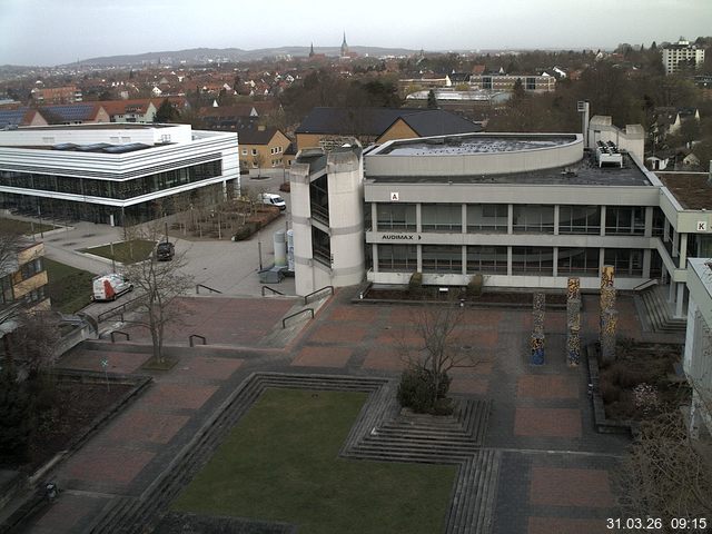 Foto der Webcam: Verwaltungsgeb&auml;ude, Innenhof mit Audimax, H&ouml;rsaal-Geb&auml;ude 1