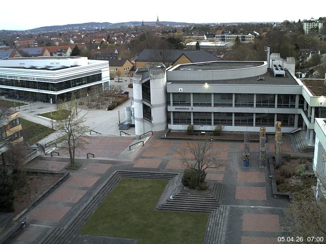 Foto der Webcam: Verwaltungsgeb&auml;ude, Innenhof mit Audimax, H&ouml;rsaal-Geb&auml;ude 1