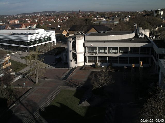 Foto der Webcam: Verwaltungsgeb&auml;ude, Innenhof mit Audimax, H&ouml;rsaal-Geb&auml;ude 1