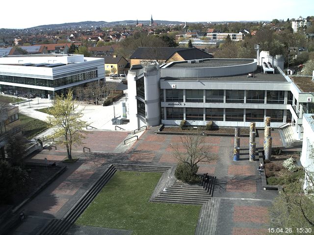 Foto der Webcam: Verwaltungsgeb&auml;ude, Innenhof mit Audimax, H&ouml;rsaal-Geb&auml;ude 1