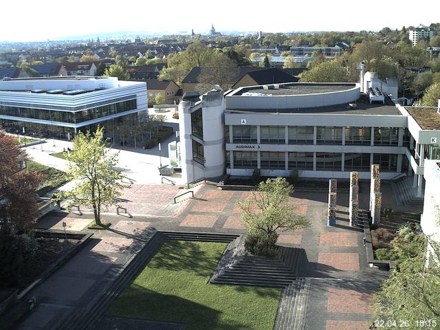 Foto der Webcam: Verwaltungsgeb&auml;ude, Innenhof mit Audimax, H&ouml;rsaal-Geb&auml;ude 1