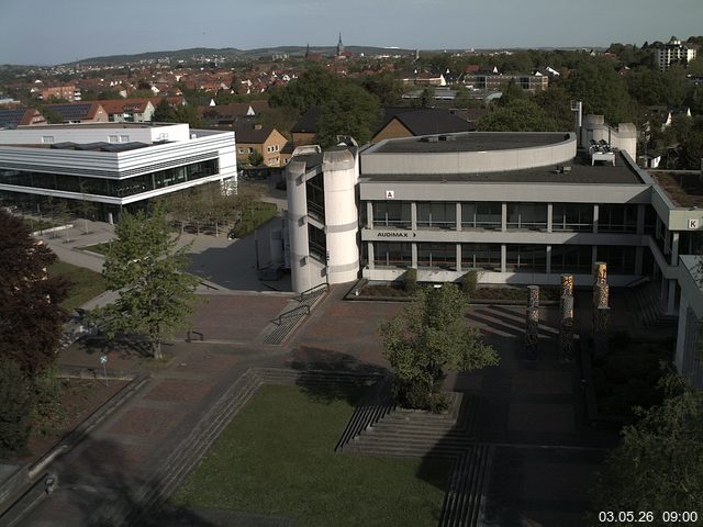 Foto der Webcam: Verwaltungsgeb&auml;ude, Innenhof mit Audimax, H&ouml;rsaal-Geb&auml;ude 1