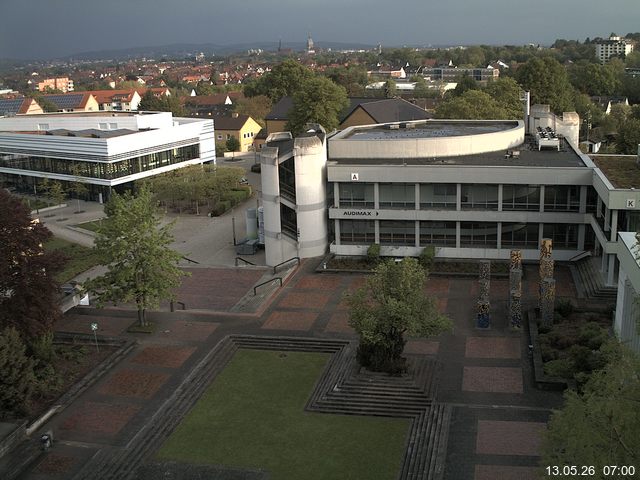 Foto der Webcam: Verwaltungsgeb&auml;ude, Innenhof mit Audimax, H&ouml;rsaal-Geb&auml;ude 1