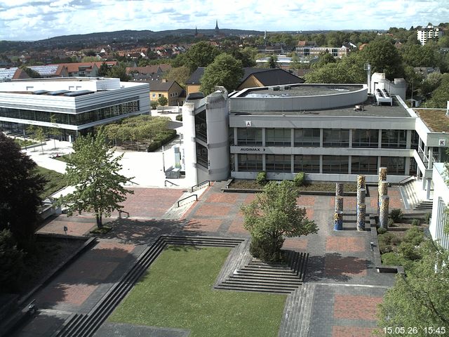 Foto der Webcam: Verwaltungsgeb&auml;ude, Innenhof mit Audimax, H&ouml;rsaal-Geb&auml;ude 1
