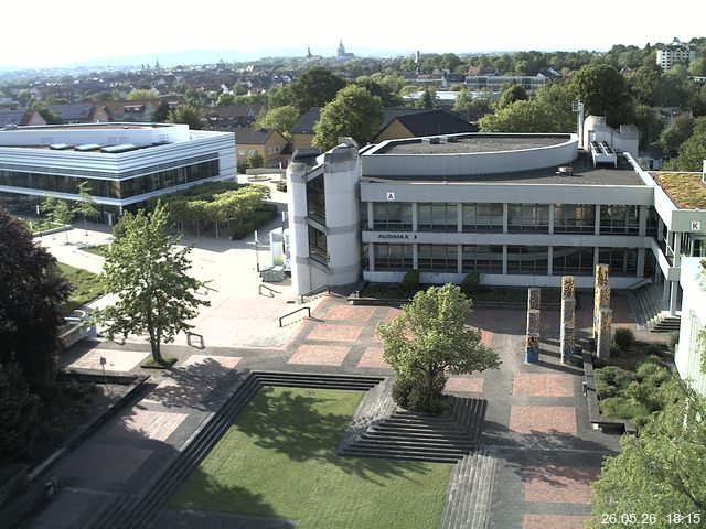 Foto der Webcam: Verwaltungsgeb&auml;ude, Innenhof mit Audimax, H&ouml;rsaal-Geb&auml;ude 1