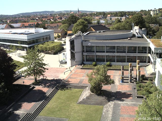 Foto der Webcam: Verwaltungsgeb&auml;ude, Innenhof mit Audimax, H&ouml;rsaal-Geb&auml;ude 1