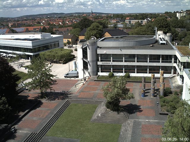 Foto der Webcam: Verwaltungsgeb&auml;ude, Innenhof mit Audimax, H&ouml;rsaal-Geb&auml;ude 1