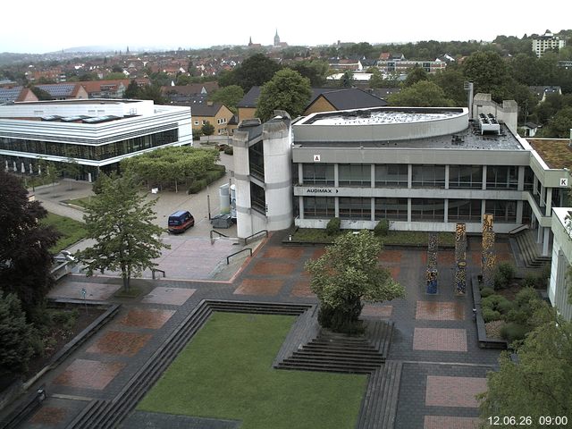 Foto der Webcam: Verwaltungsgeb&auml;ude, Innenhof mit Audimax, H&ouml;rsaal-Geb&auml;ude 1