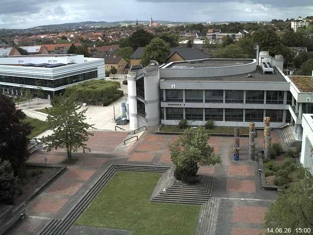 Foto der Webcam: Verwaltungsgeb&auml;ude, Innenhof mit Audimax, H&ouml;rsaal-Geb&auml;ude 1