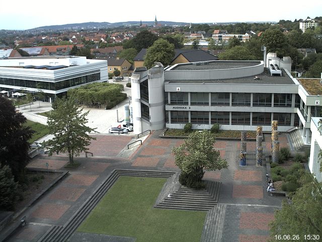 Foto der Webcam: Verwaltungsgeb&auml;ude, Innenhof mit Audimax, H&ouml;rsaal-Geb&auml;ude 1