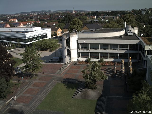 Foto der Webcam: Verwaltungsgeb&auml;ude, Innenhof mit Audimax, H&ouml;rsaal-Geb&auml;ude 1