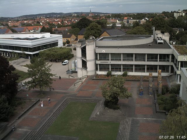 Foto der Webcam: Verwaltungsgeb&auml;ude, Innenhof mit Audimax, H&ouml;rsaal-Geb&auml;ude 1