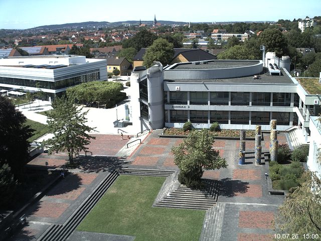 Foto der Webcam: Verwaltungsgeb&auml;ude, Innenhof mit Audimax, H&ouml;rsaal-Geb&auml;ude 1